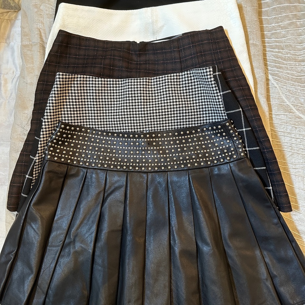 Alice & Olivia skirts